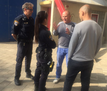 שוטרים שהוזעקו לאצטדיון