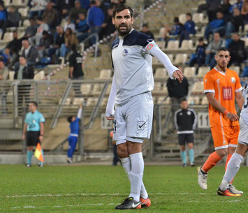 הסתבכו בתחתית. אביב חדד (אבי רביבו)