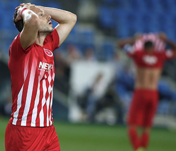 שחקני הפועל תל אביב (אלן שיבר)