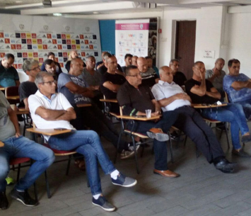 נציגי הקבוצות בהתאחדות