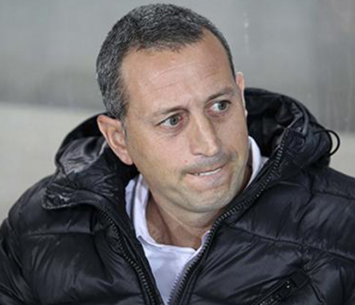 נשאר עונה נוספת בלאומית. תורג'מן