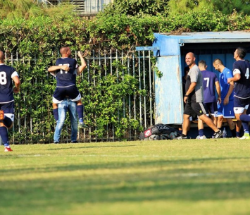 שמחת הכובש. שלום עקיבא (עודד חסין)