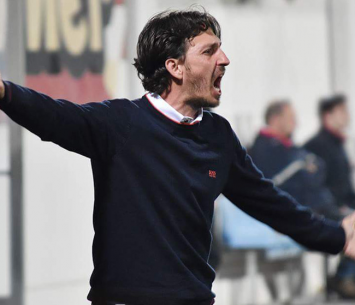 ניר ברקוביץ' (סטודיו לוקורה)