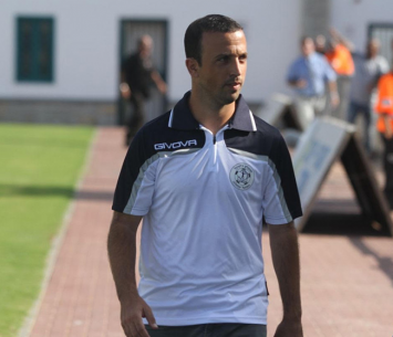 מאמנה החדש של בית