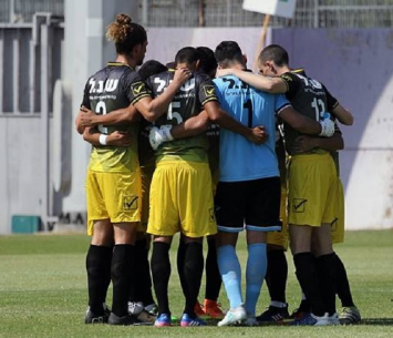 יגיעו לדימונה. שחקני הוד השרון (לירן דורף)