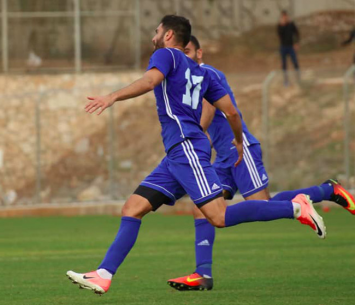 מועמר קראקרה חוגג (נזיה סולטאן)