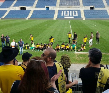 אוהדי ושחקני נורדיה בסיום (דף הפייסבוק הרשמי)