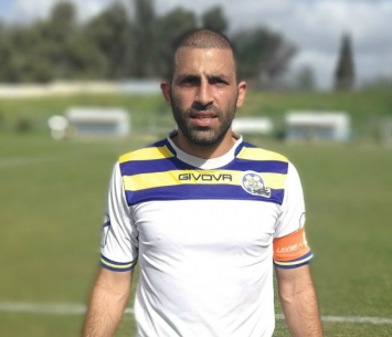 נדב כידר כובש שער הניצחון (אביחי דלאל)