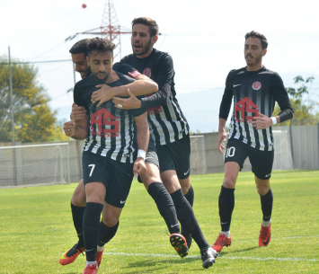 שחקני מגדל העמק. ניצחון יקר (אבי רביבו)