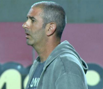 פתח ברגל שמאל. שאבו