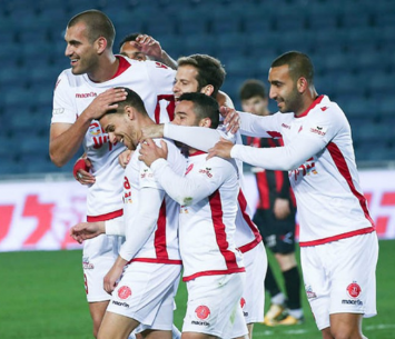 שחקני הפועל חוגגים (ערוץ הספורט)