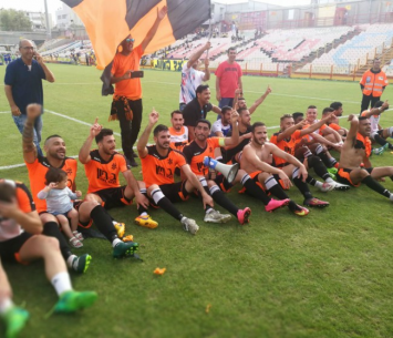 שחקני מלאכי בסיום (אביחי דלאל)