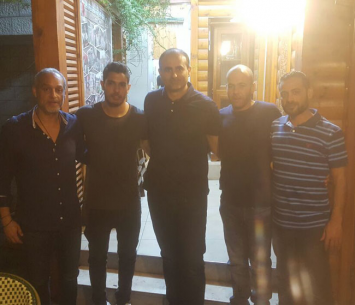 אסף רז במעמד החתימה