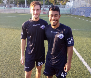 צמד שחקני הרכש החדשים. בן בסט ואומרדקר