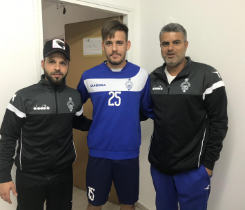 שאולסקי במעמד החתימה