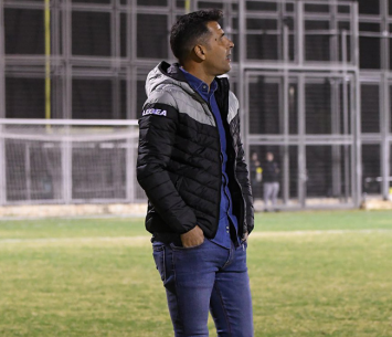 שילם את מחיר ההפסדים. עמר (payperlens)