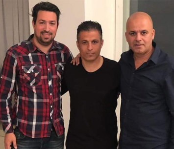 אופיר חיים במעמד החתימה