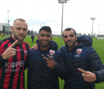 כובשי השערים. מלכה, מרדכי ואוסדצ'י (דאפר מחאמיד)