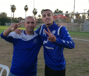 כובש השער והמנהל המסור