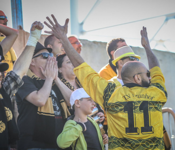 יבואו לעודד מול בני יהודה. אוהדי נורדיה (וואסים מוואסי)