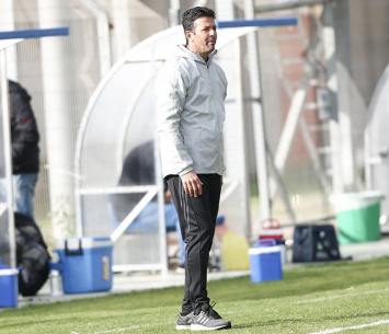 מאמן יפו רוני אוואט (payperlens)