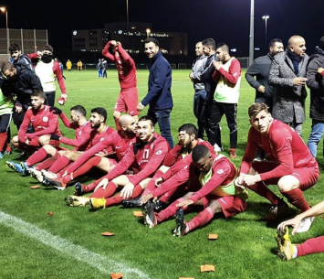 שחקני טירה בסיום (נזיה סולטאן)