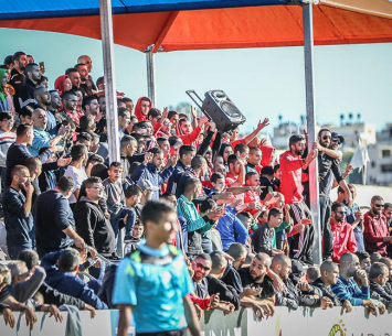 זועמים על החלטת הכח. אוהדי קאסם (וואסים מוואסי)