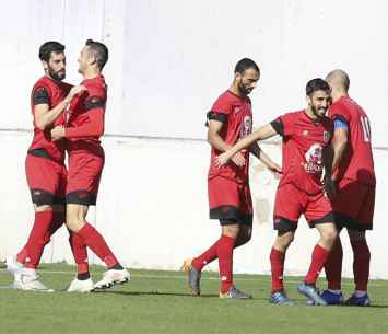 יוסי אסייג חוגג עם חבריו (payperlens)