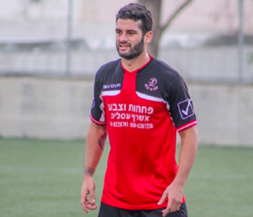 גרם לסערה בבאקה. מוניס