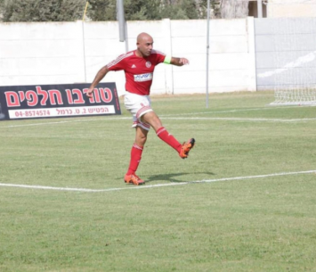 נדיב סימנטוב (יניב אליאס)