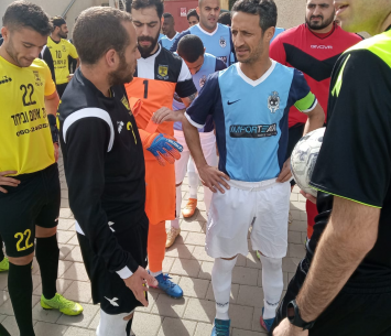 שחקני שתי הקבוצות