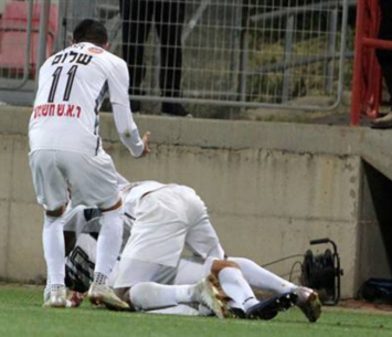 (אנצ'ו גוש, סוכנות ג'יני)