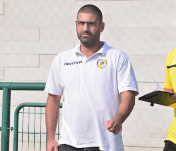 עובד חזק. קרגולה