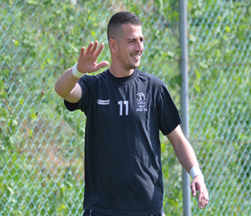 מבוקש. מלכה