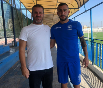 במדים החדשים. קלדרון