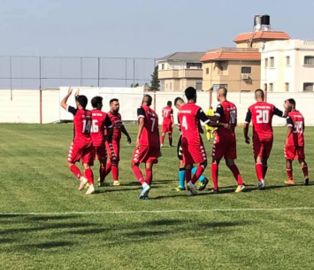 שחקני הפועל טייבה חוגגים לאחר כיבוש השער. (פייסבוק הפועל טייבה)