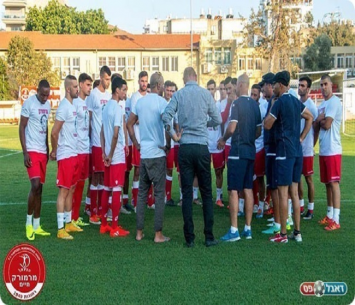 מאיימים? שחקני מרמורק (צילום: יוסי סוריק)