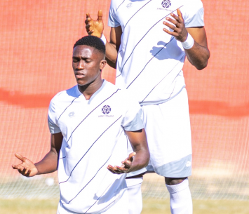 כוכב? אדג'י הייפורד (יוסי סוריק)