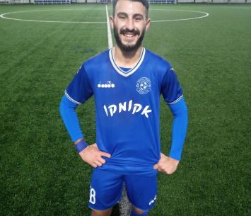 כובש שער השיוויון. מחטייאר