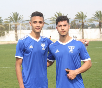 מוסטפא גדבאן ואביב רדליך (מיכה פישנזון)