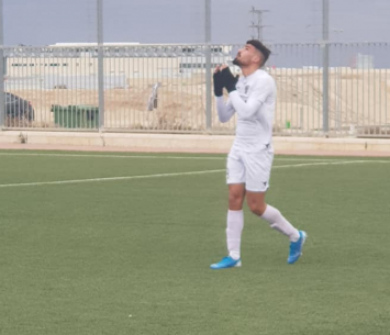 נאור אסרף. כבש וזה לא הספיק למעלה אדומים (בית