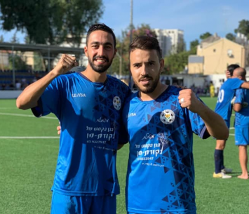 ננו ועקנין (מימין) ושחף נעימי (הפועל עירוני קריית אונו)