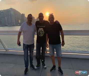 מגיע בחור חדש.