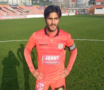 יחפש בית חדש. קדוסי (שלומי והבה)