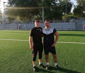 מוכנים לאתגר. הצוות המקצועי (מוני ורסנו)