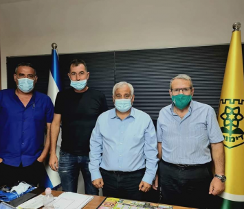 חייבים פיתרון מהיר, הנהלת דימונה