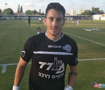 לא מוותר. וולובסקי (שלומי והבה)