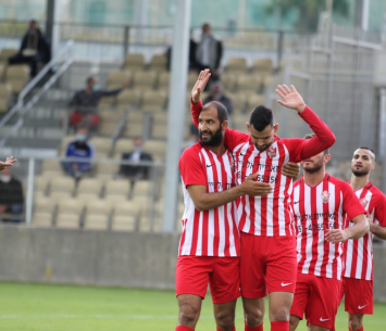 מרוצים מהניצחון. שחקני פרדיס (דאפר מחאמיד)