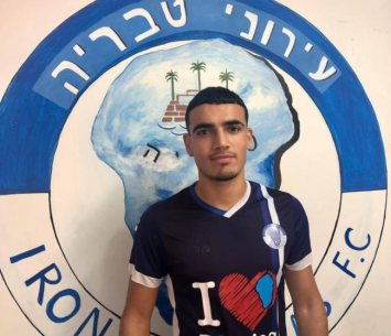 בן זקן במדים החדשים