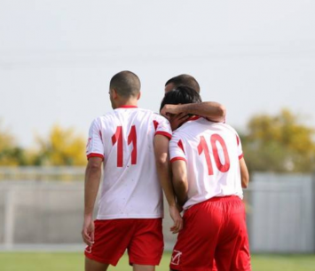 מי רוצה לשחק? שחקני באקה (וואסים מוואסי)